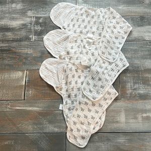 Bundle of 3 Aden adjustable 100% cotton swaddles